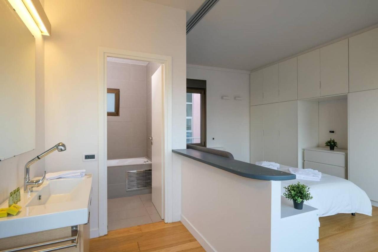 דירות אתונה Urban Luxury Homm Apt. In Deinokratous Str. מראה חיצוני תמונה