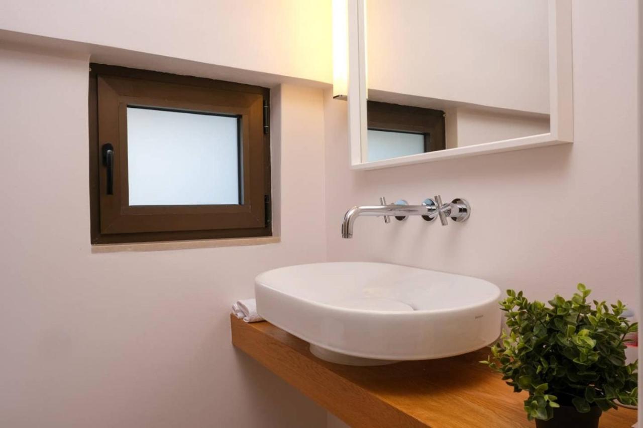 דירות אתונה Urban Luxury Homm Apt. In Deinokratous Str. מראה חיצוני תמונה